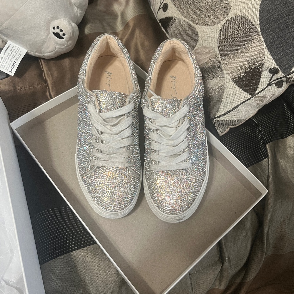 Betsy Johnson Sidny Sparkly Tennis shoes